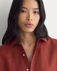 The Boxy Shirt in Linen | Henna Red