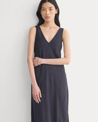 Deep V Seamed Dress in Stretch Linen | Black