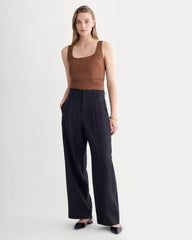The Square Tank in Stretch Linen | Cedarwood