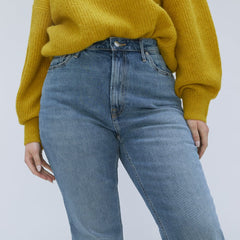 The Cheeky Hourglass Jean | Worn-In Mid Blue | 28.5" Inseam