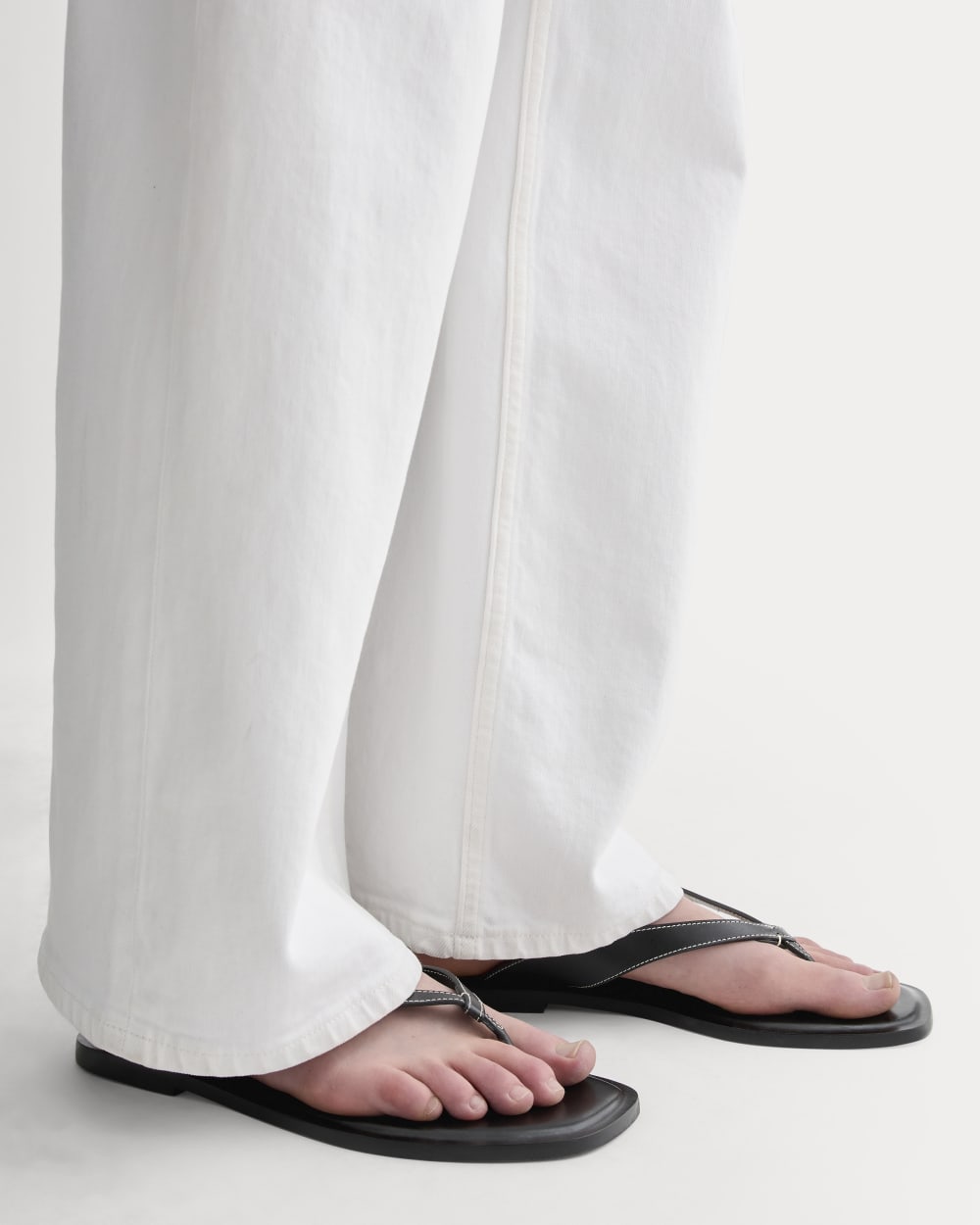 The Leather Flip Flop | Black