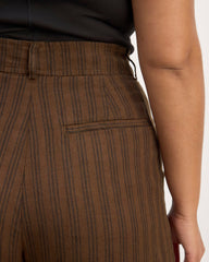 The Linen Way-High庐 Drape Short | Cocoa / Black