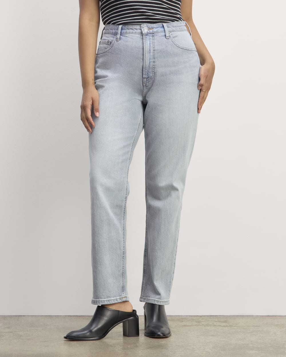 The Cheeky Hourglass Jean | Light Sky | 26.5" Inseam