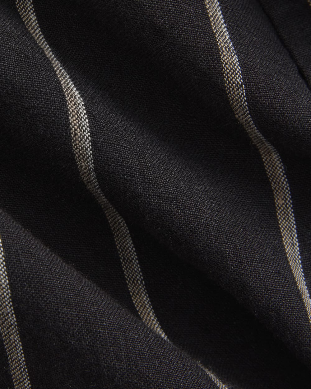 The Must-Have Shirt in Linen | Black