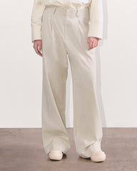 The Draper Pleated Pant in Buttersmooth | Sandstone | 30" Inseam