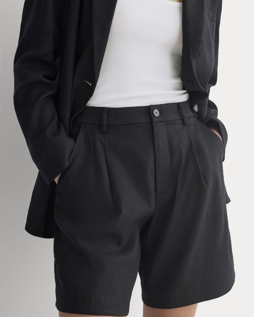 Tailored A-Line Short | Black