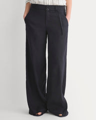 Wide-Leg Belted Pant in Stretch Linen | Black | Long