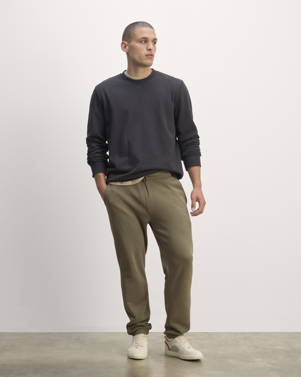 The Off-Duty Jogger | Kalamata