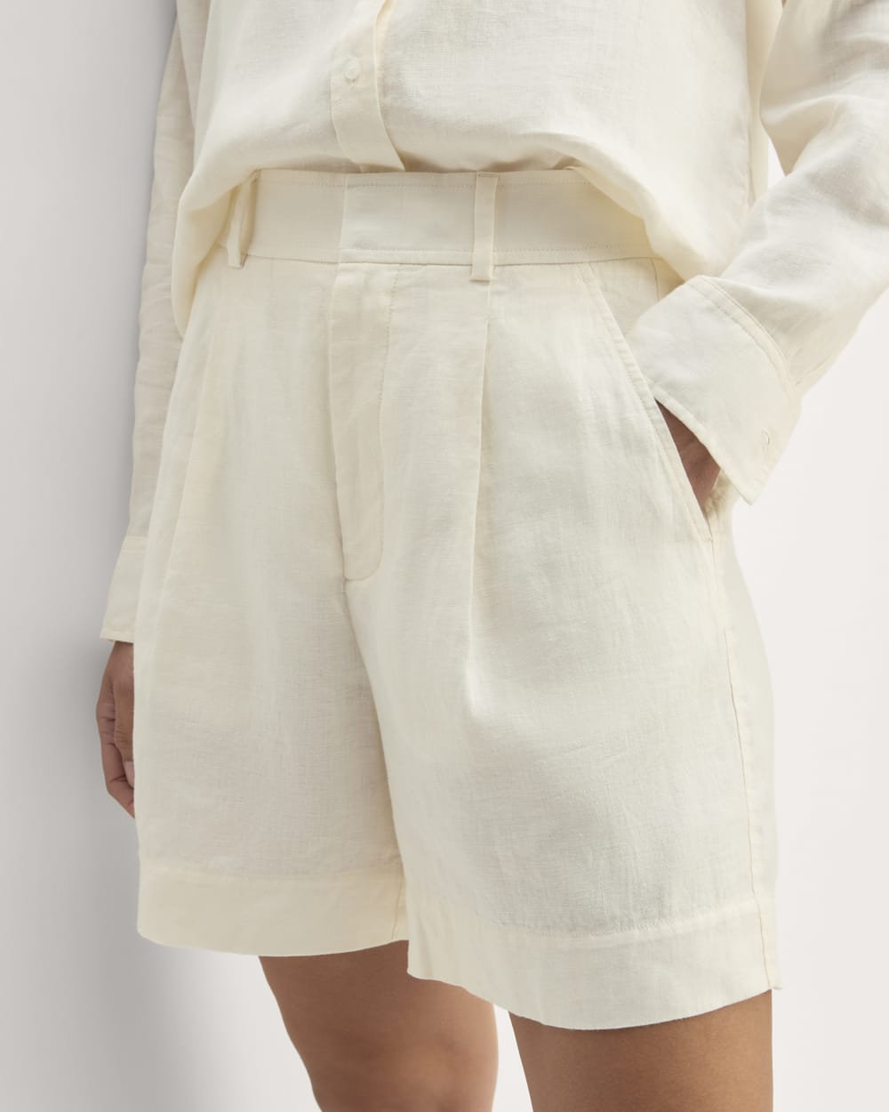 The Linen Way-High庐 Drape Short | Bone