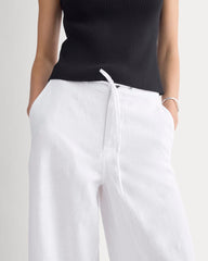 Wide-Leg Drawstring Pant in Linen | White