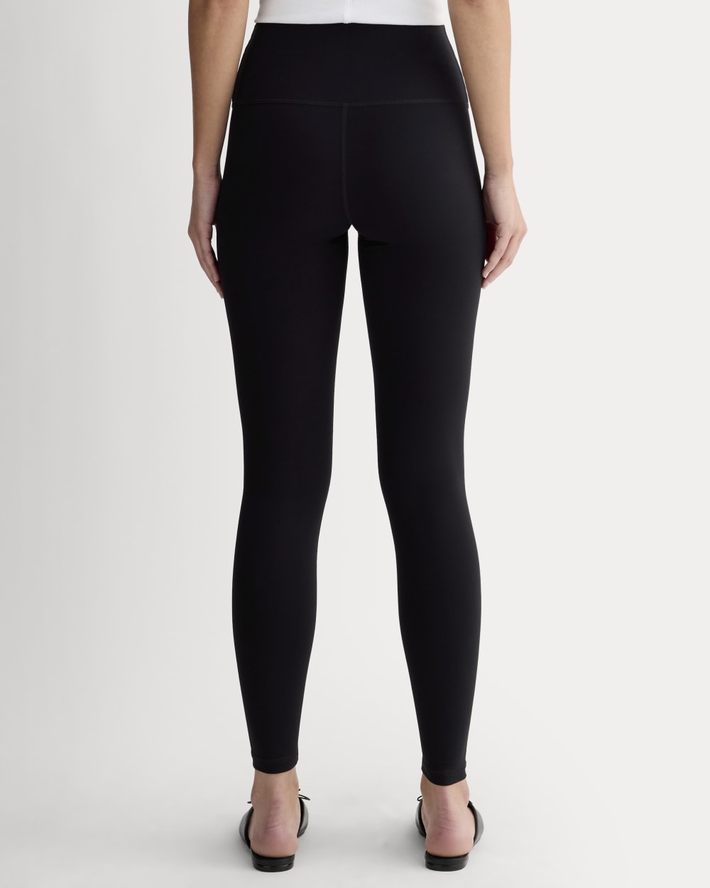 The Perform 24/7 Legging | Black | 28" Inseam