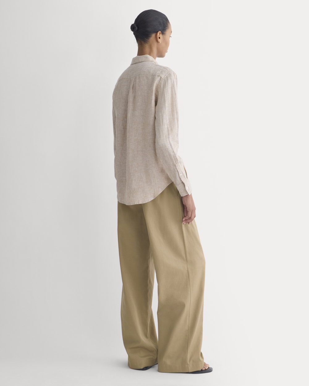 The Must-Have Shirt in Linen | Cornstalk Chambray