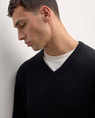 The Cashmere V-Neck Sweater | Black