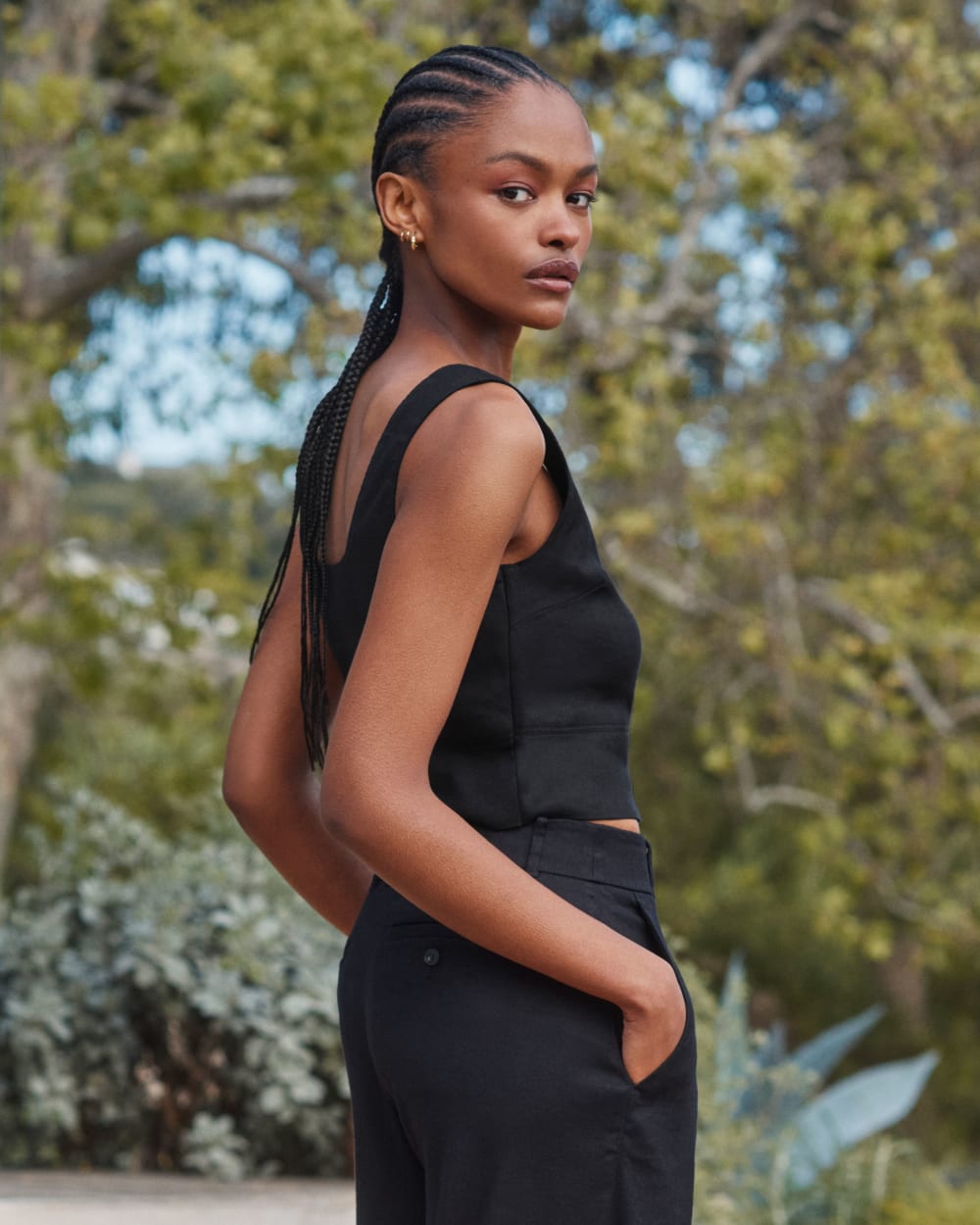 The Wide-Leg Pant in Stretch Linen | Black