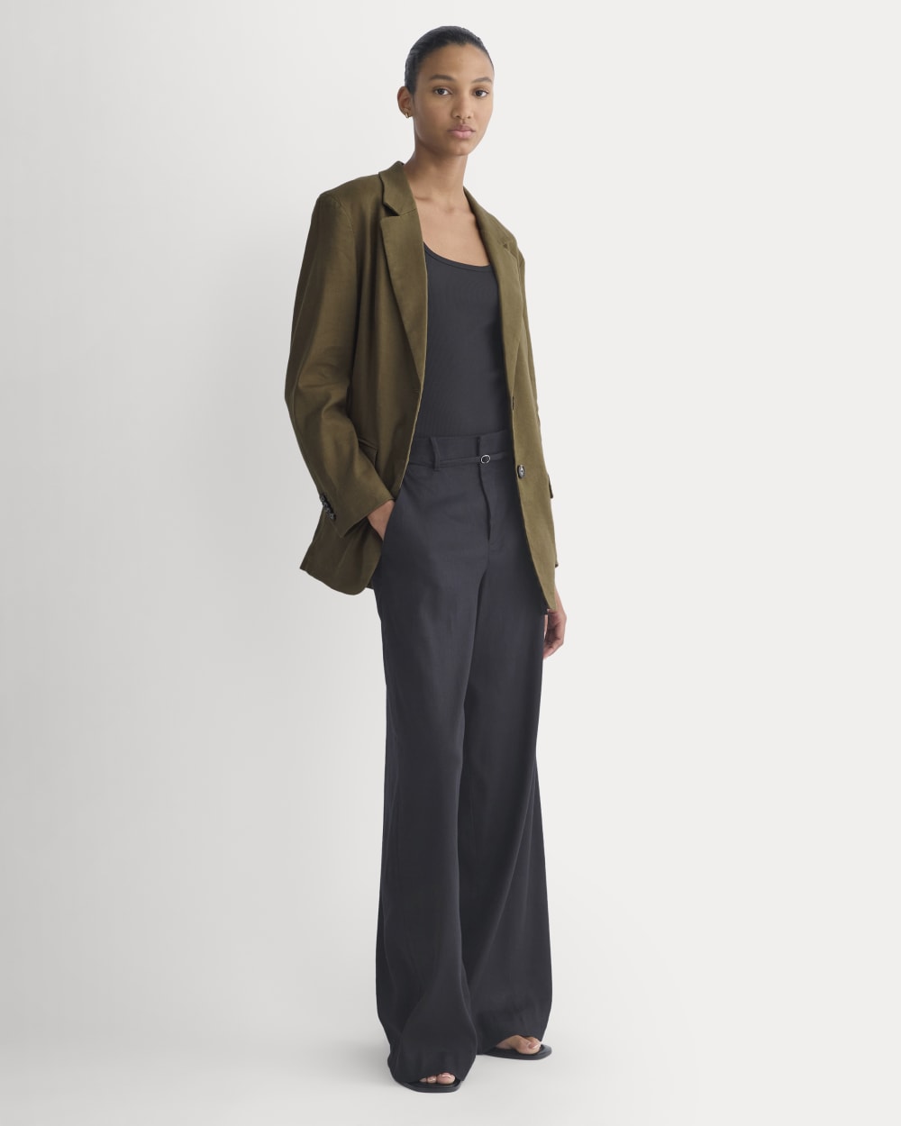 The Oversized Blazer in Stretch Linen | Beech