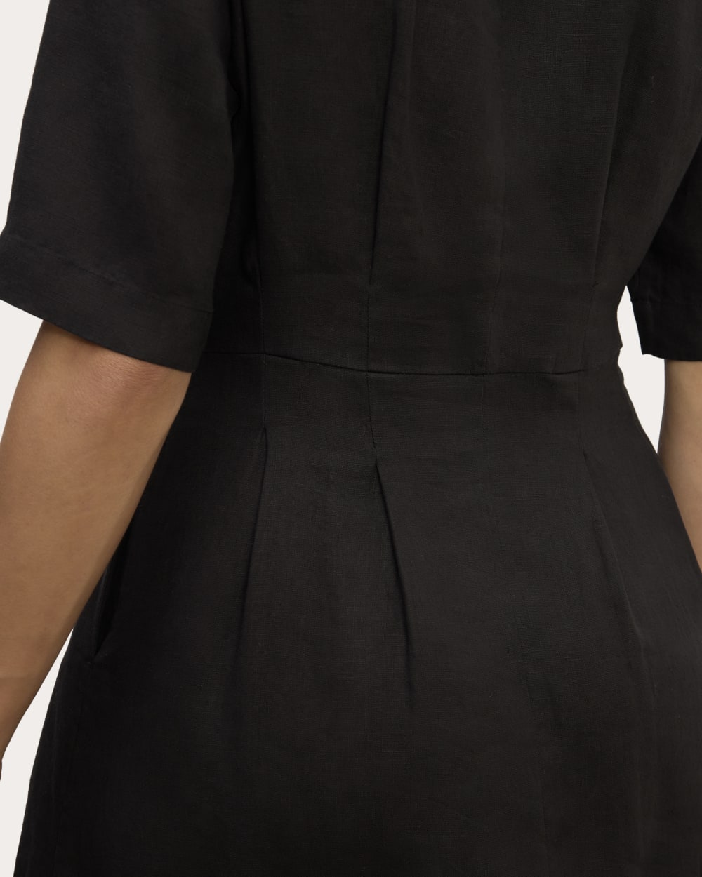 The Frolic Dress in Linen | Black