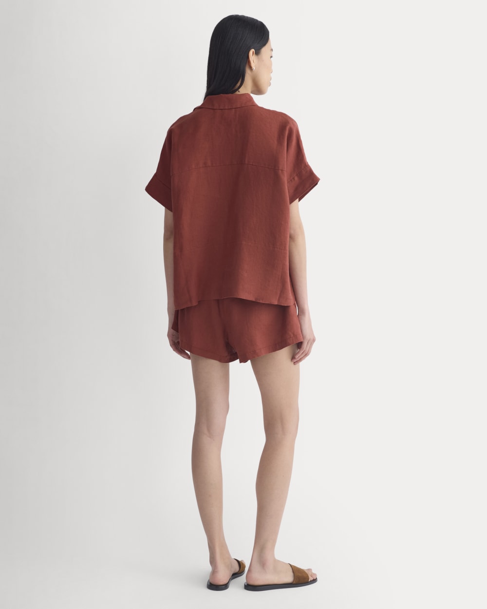 The Boxy Shirt in Linen | Henna Red