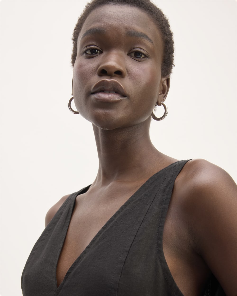 The Linen V-Neck Midi Dress | Black
