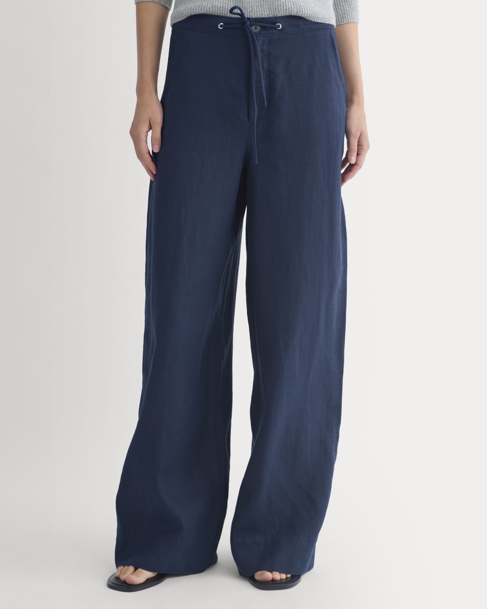 Wide-Leg Drawstring Pant in Linen | Navy
