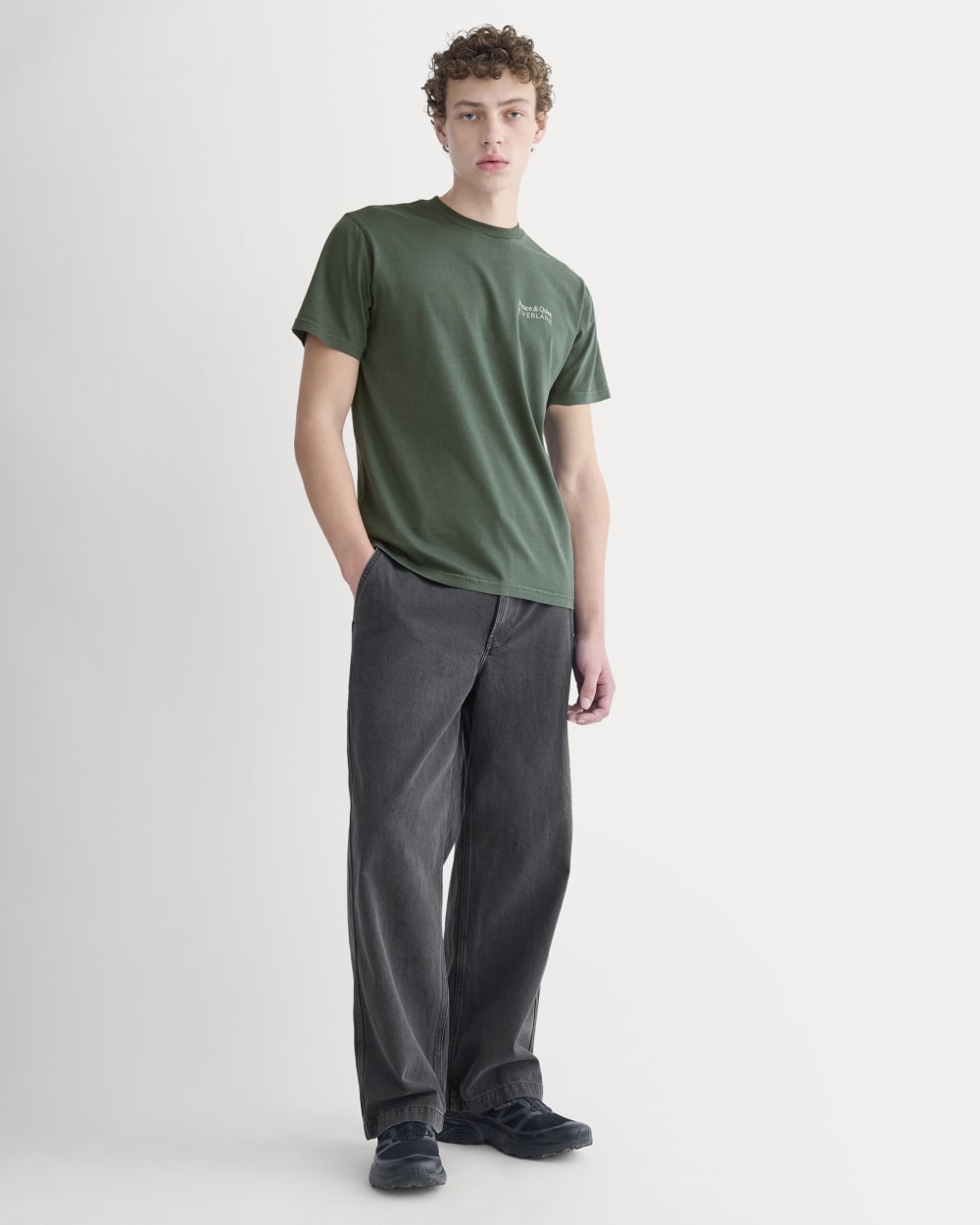 ESENSMOD x Peace & Quiet Graphic Logo Tee | Pine