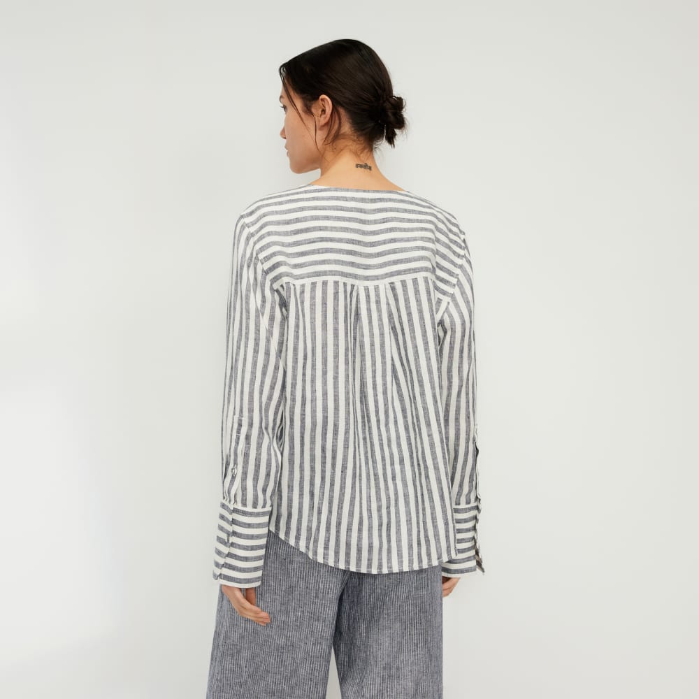 The Linen Popover Shirt | Bone/Navy