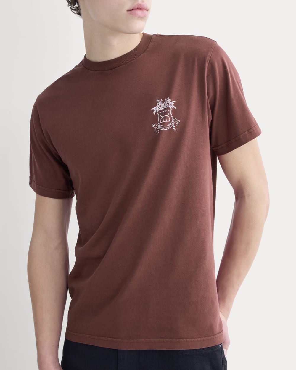 ESENSMOD x Peace and Quiet Crest Graphic Tee | Wine